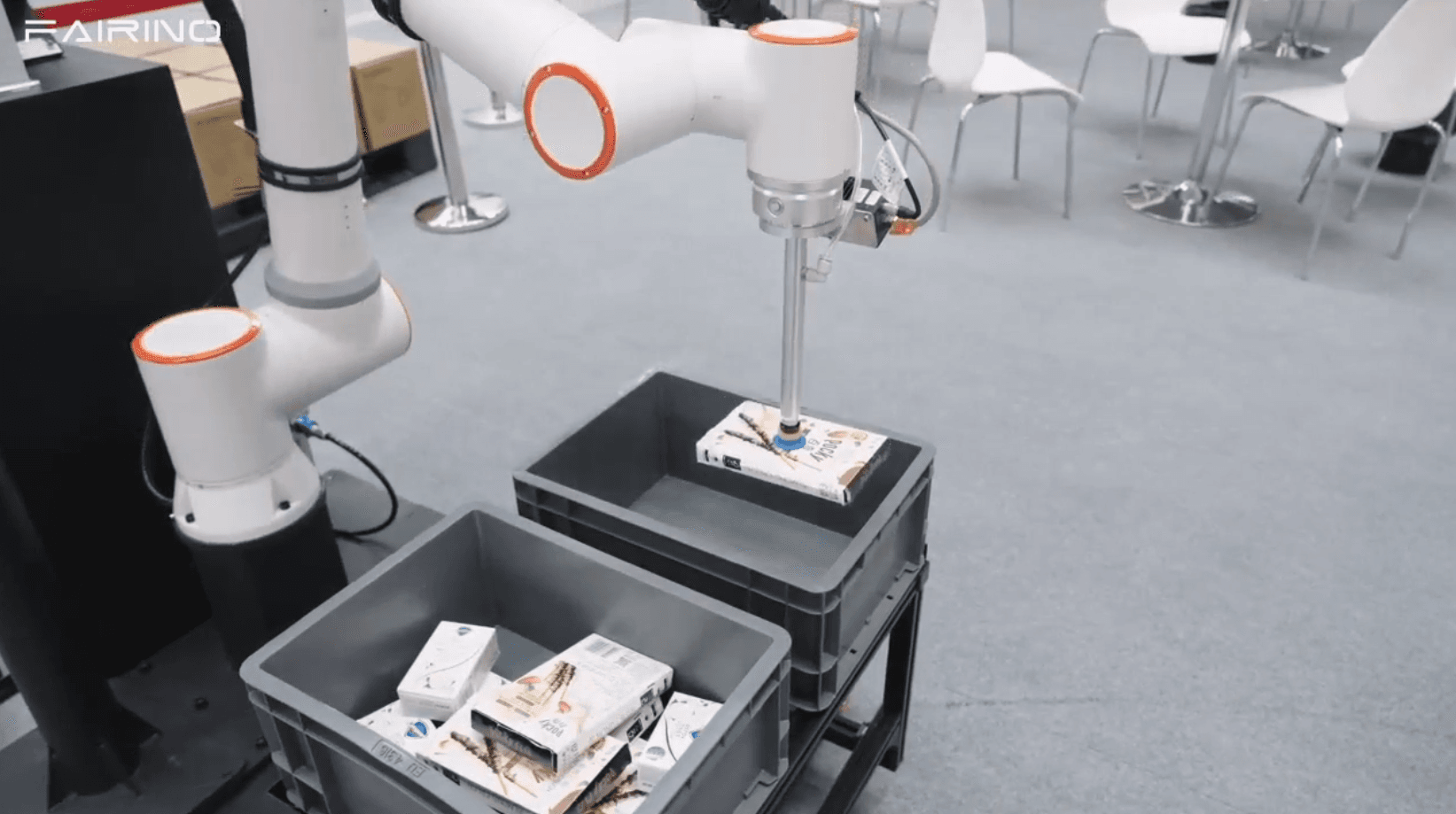 Bin picking with Fairino FR 5 robot